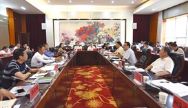 ���¾�����ϯ�ʶӸ����ۿ���Ǣ̸������Ŀ