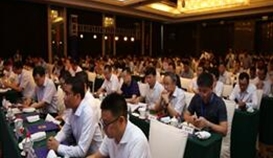 �����������ĭ���ֳ� ͬı�����������¶���