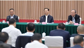 Ϊ�ƶ������˴�������̨��������Т˳