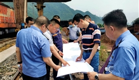 中铁成都局副总司理宋庆国一行到ob电竞·(中国)电子竞技平台钒钛考察交流